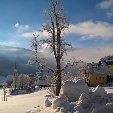 アパート Urstoeger