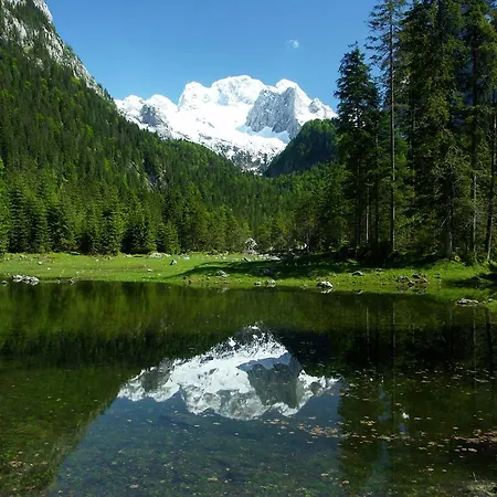 Urstöger Lägenhet *